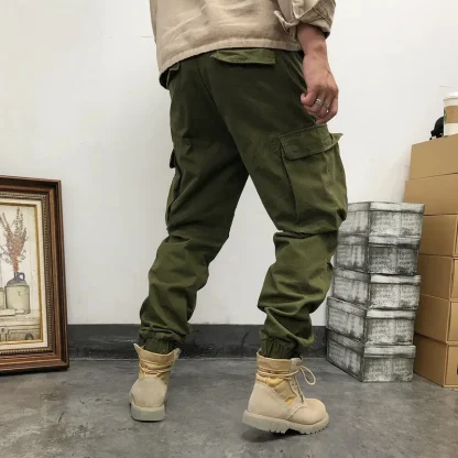 Military cargo pants with belt and side pockets