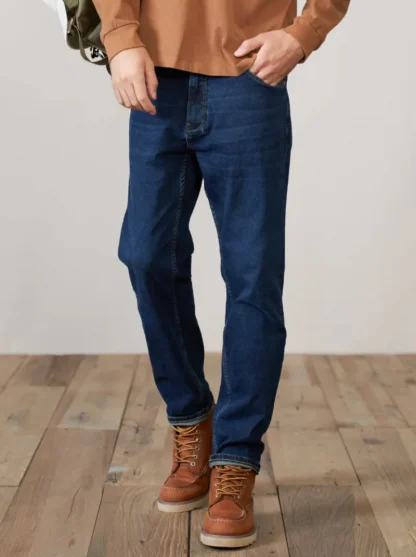 Ankle-length tapered jeans in navy blue